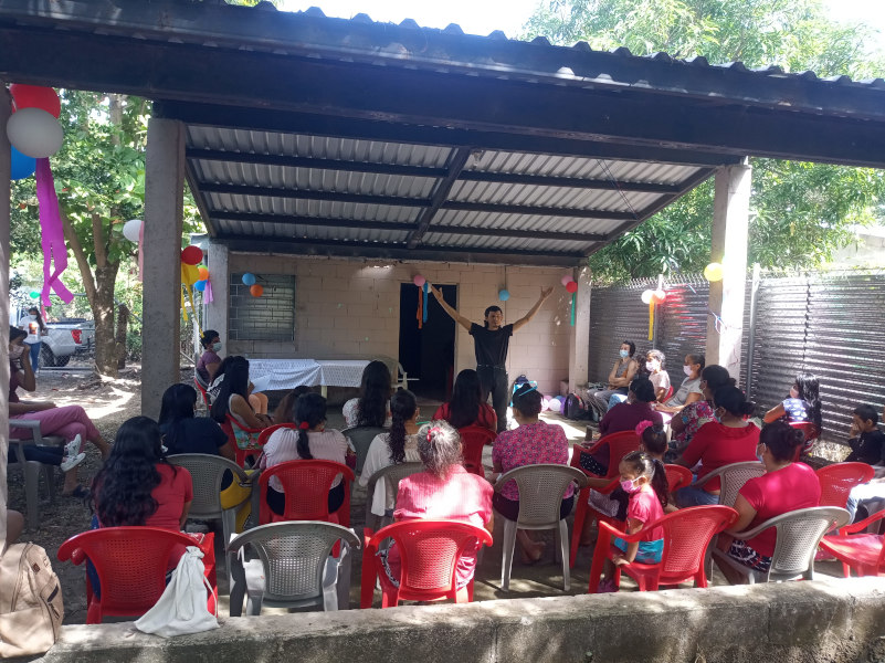 Obra de teatro en Suchitoto