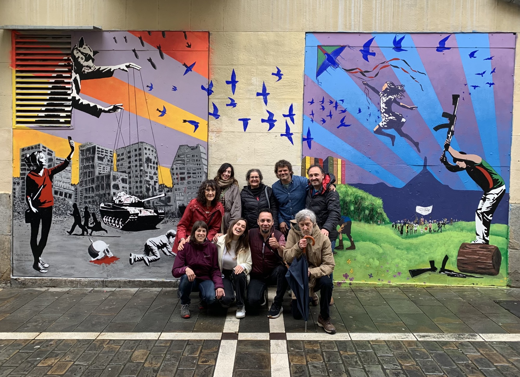MuralRuedaDeValores2025_51PALOMAS