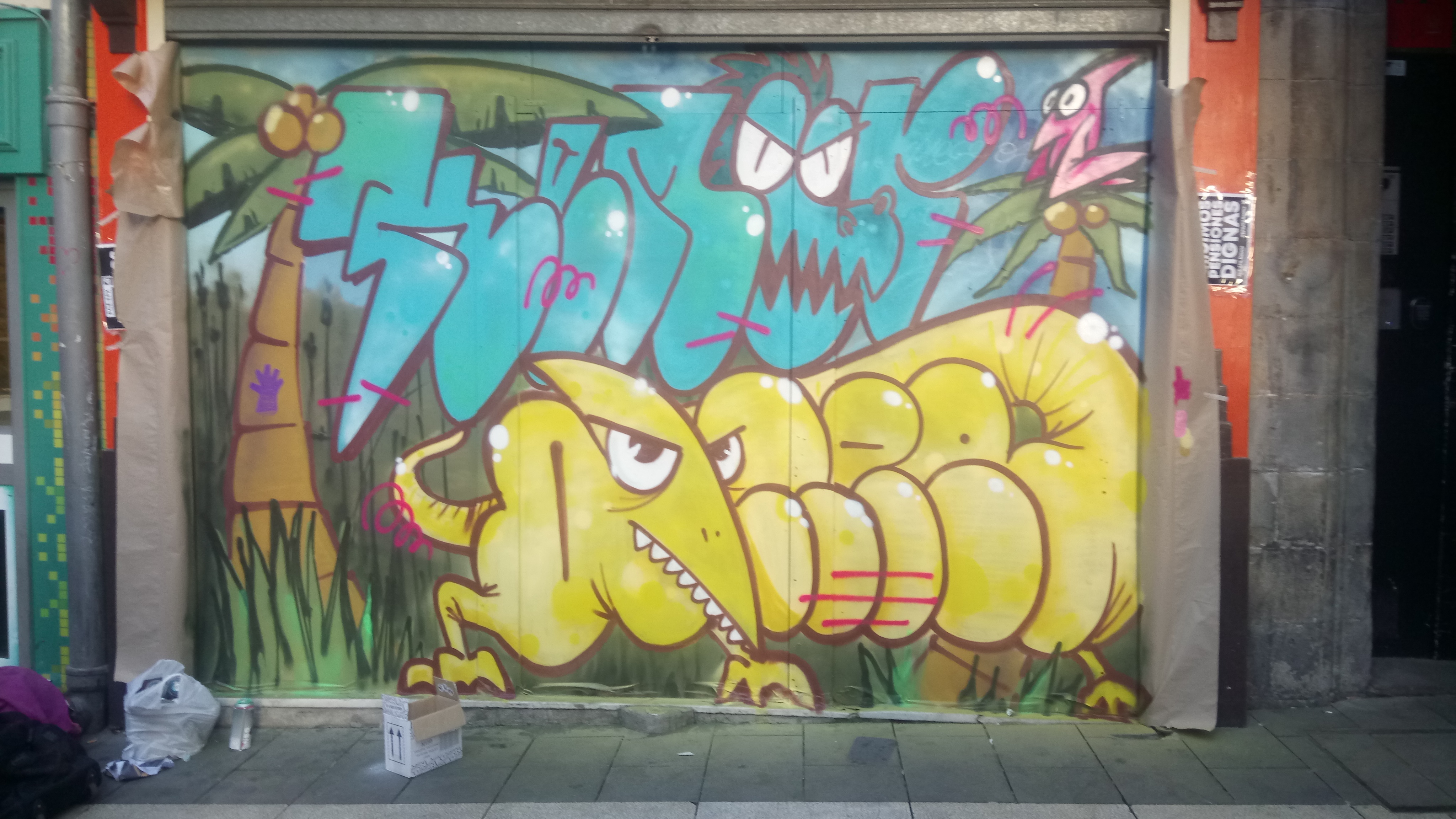 Momento de realización del graffiti el año pasado (2018).